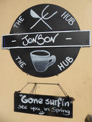 CAFE SIGN IN BYRON BAY